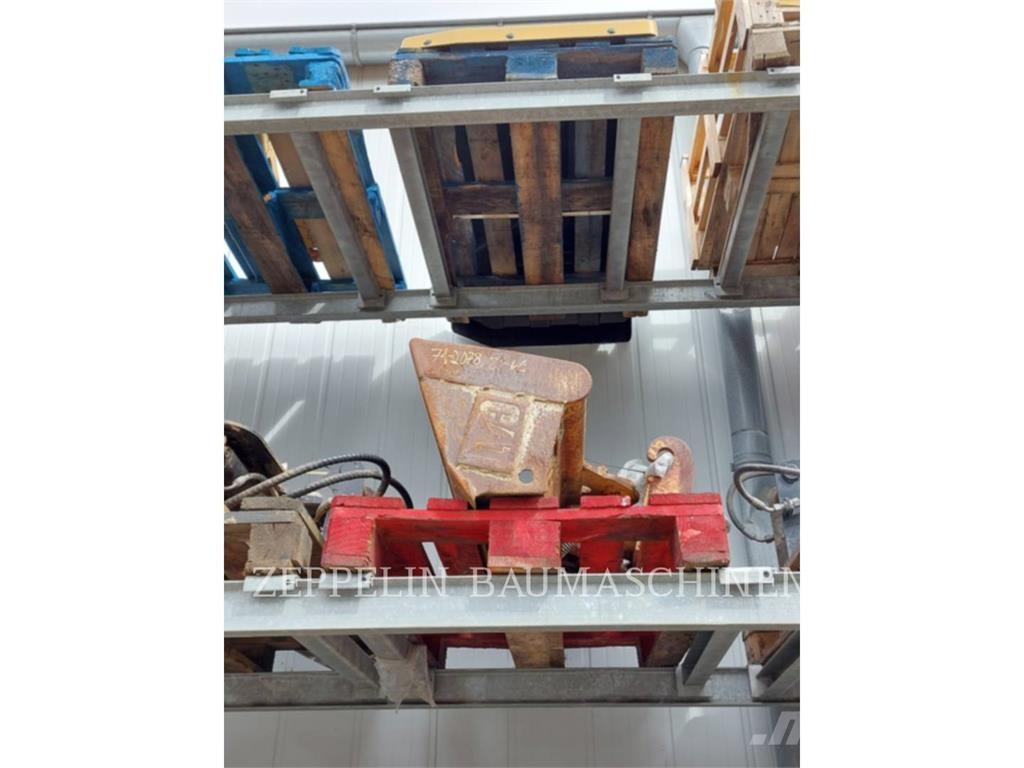 CAT GLV120 CW05 Zanjadoras