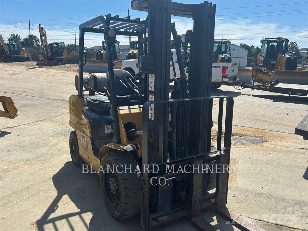 CAT GP30N Montacargas - otros