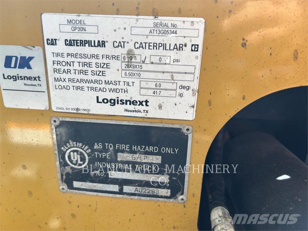 CAT GP30N Montacargas - otros