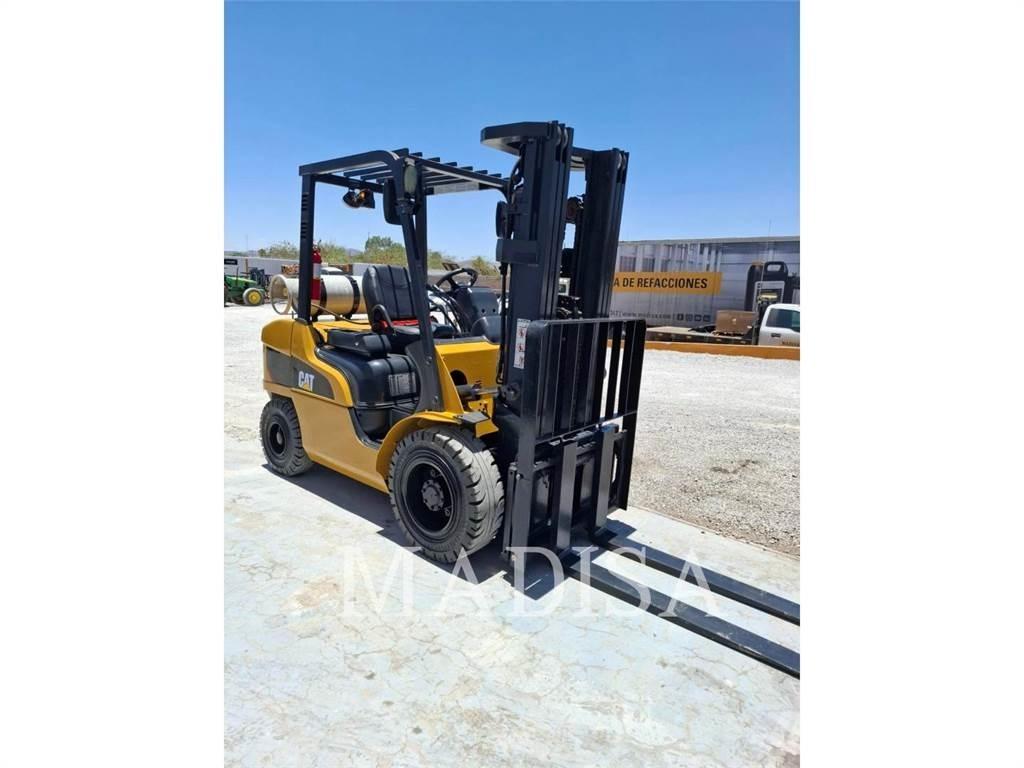 CAT GP30N5 Montacargas - otros