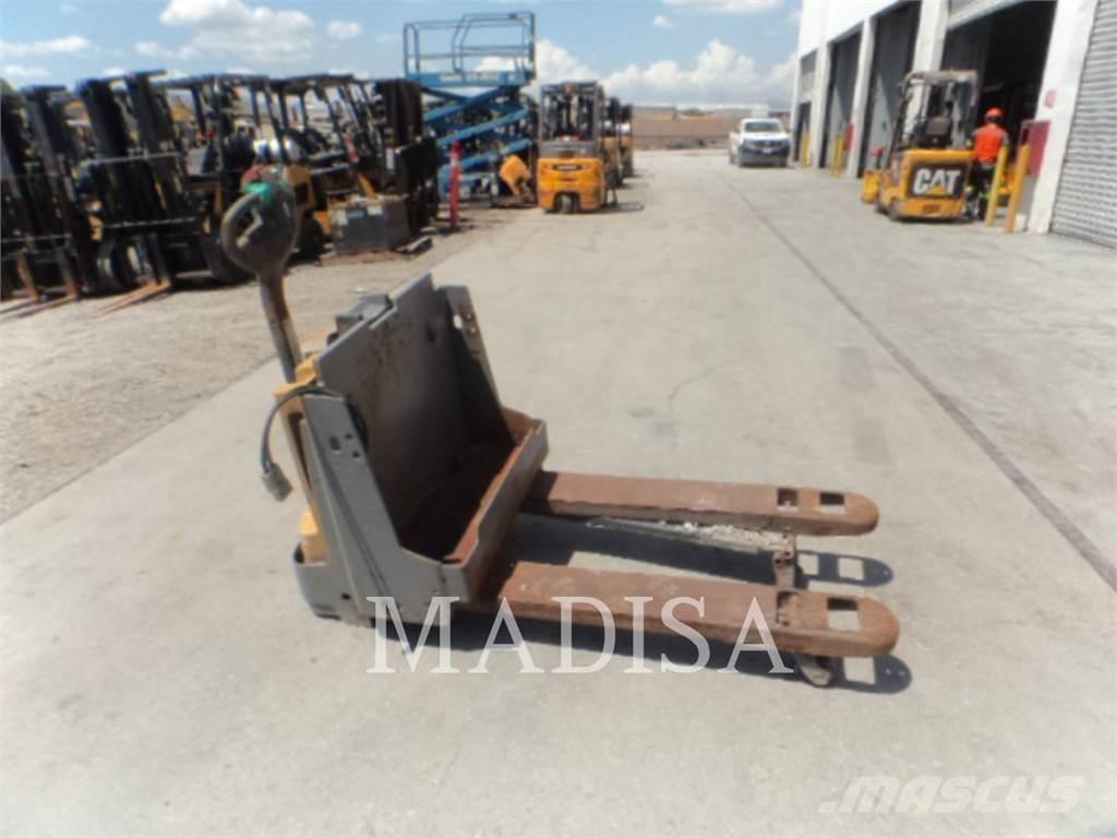 CAT LIFT TRUCKS EJE120E Montacargas - otros