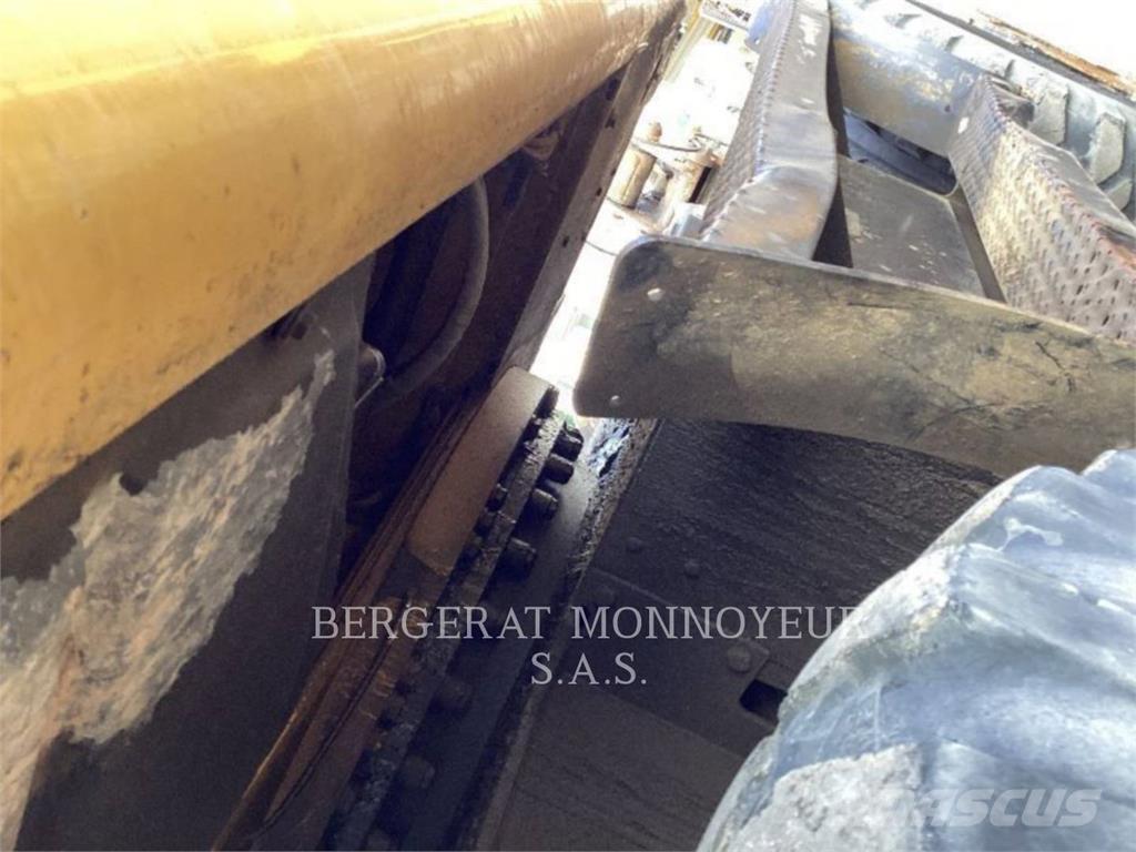 CAT M316D Excavadoras de ruedas