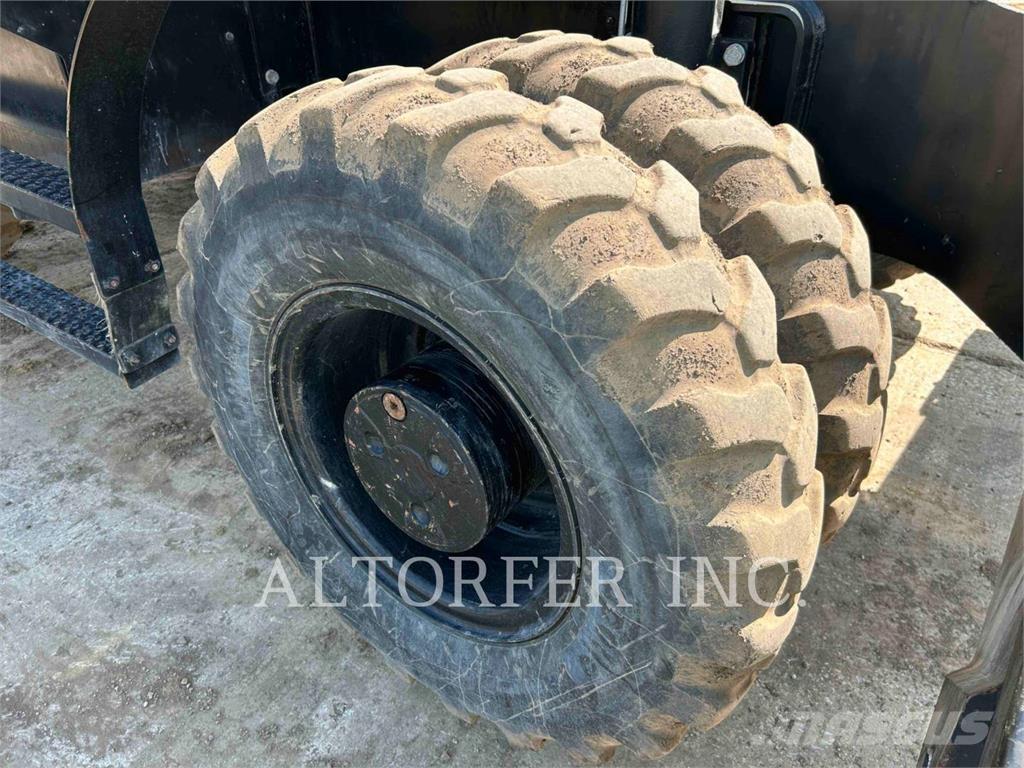 CAT M320 Excavadoras de ruedas