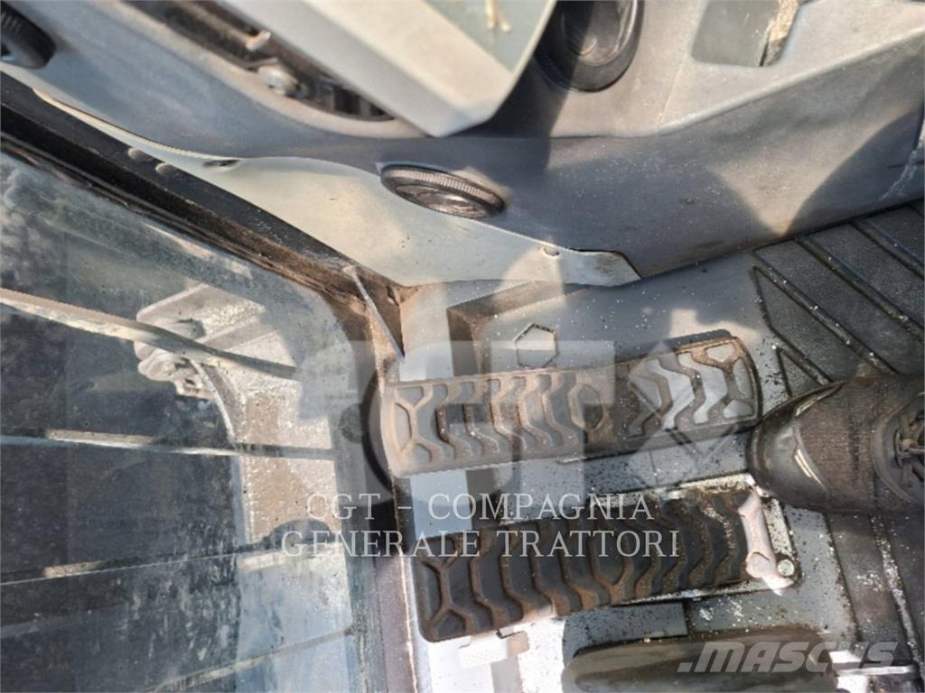 CAT MH 3024 Excavadoras de ruedas