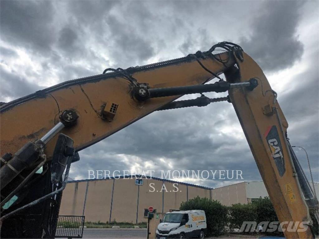 CAT MH3022-1 Excavadoras de ruedas