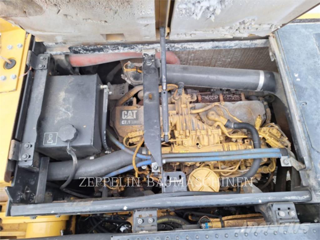 CAT MH3024-06C Excavadoras de demolición