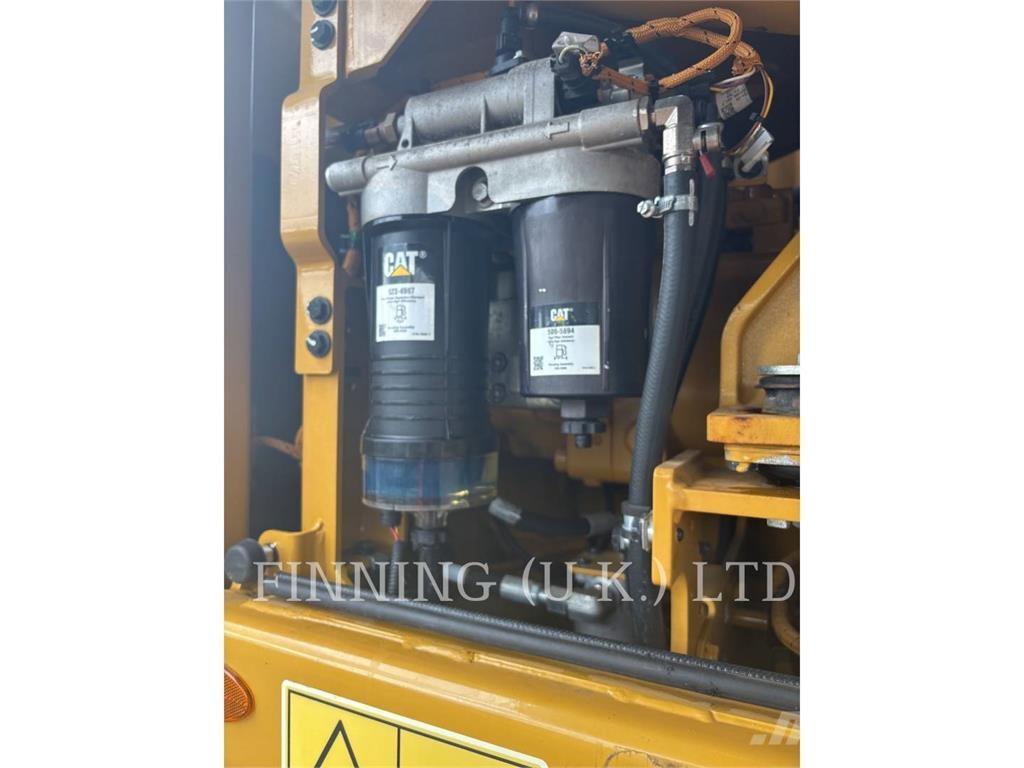 CAT MH3024 07W Excavadoras de ruedas