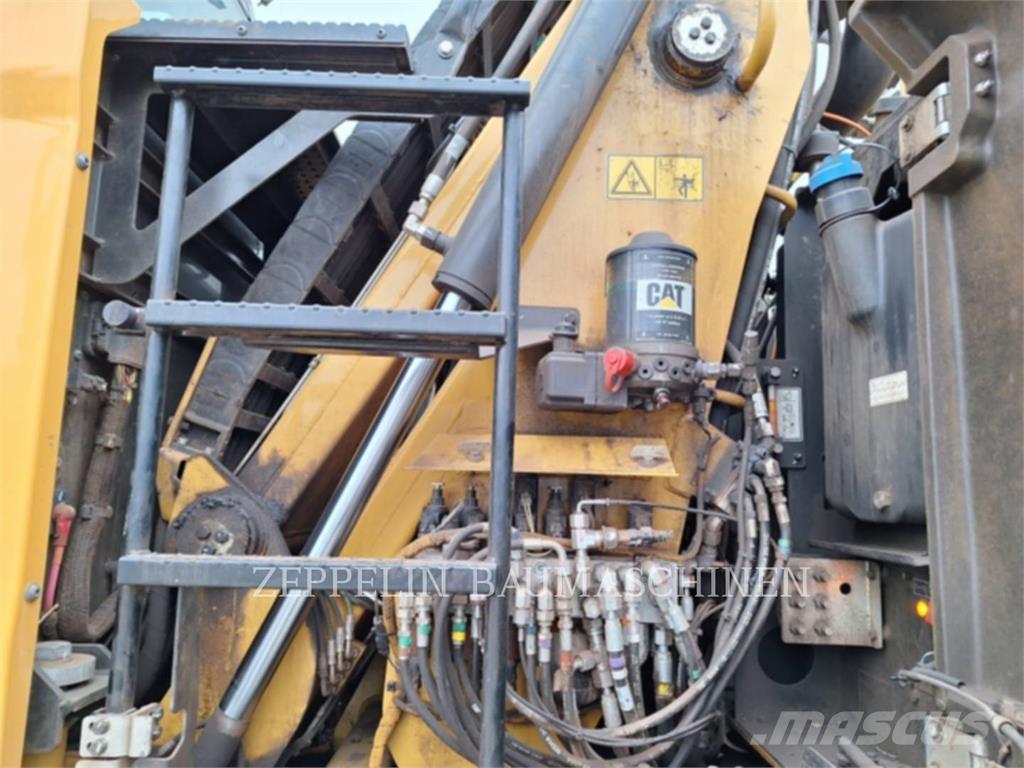 CAT MH3026-06C Excavadoras de demolición