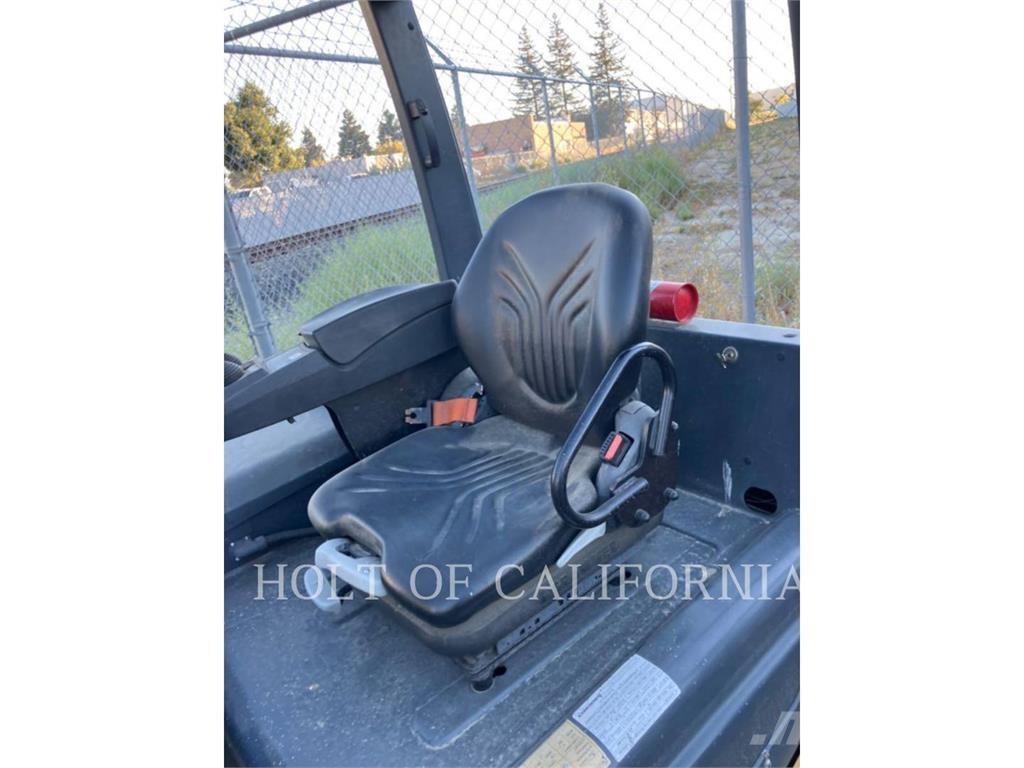 CAT MITSUBISHI 2EP6500 Carretillas de horquilla eléctrica