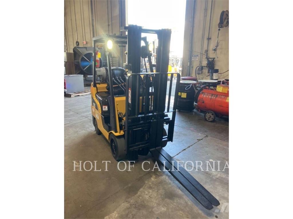 CAT MITSUBISHI C3500-LE Montacargas - otros