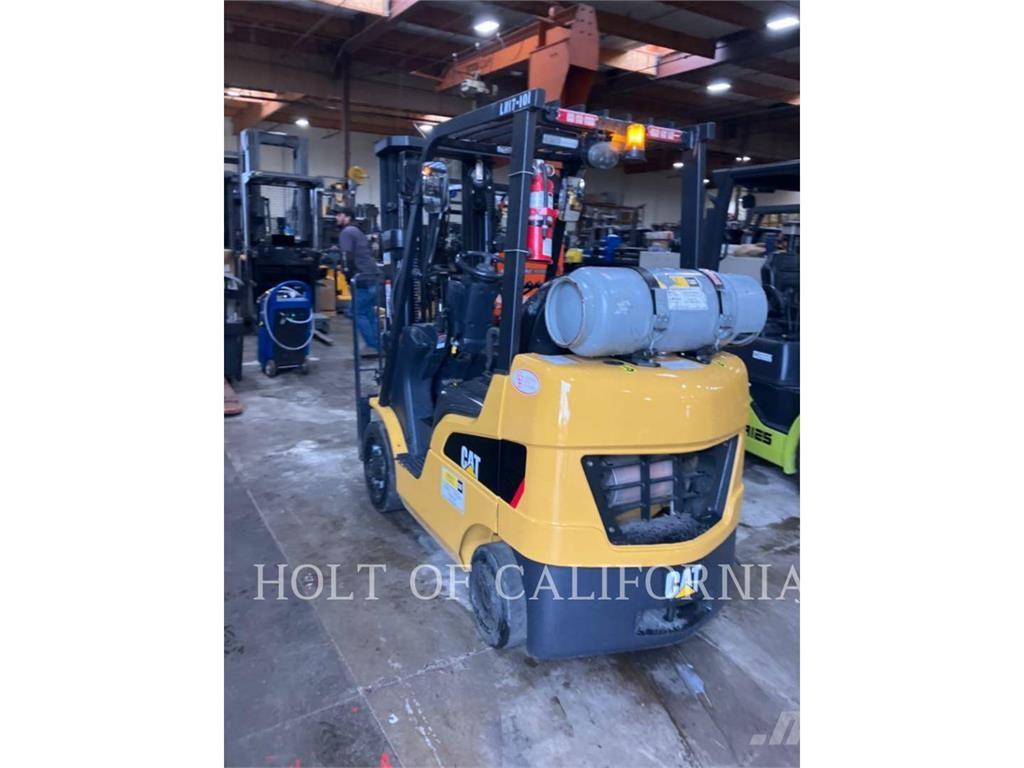 CAT MITSUBISHI C6000-LE Montacargas - otros