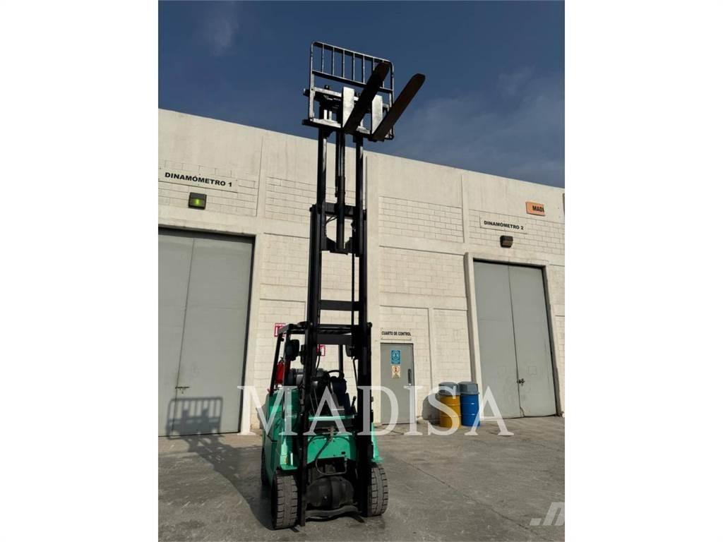 CAT MITSUBISHI FGC40K Montacargas - otros