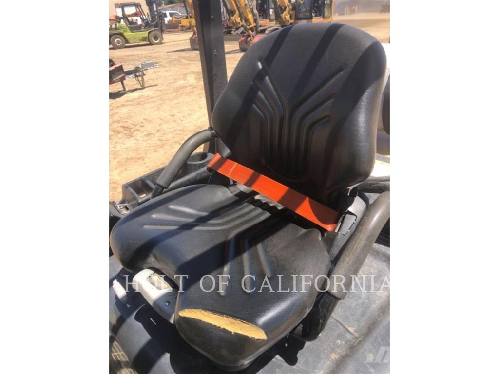 CAT MITSUBISHI GP25N5 Montacargas - otros