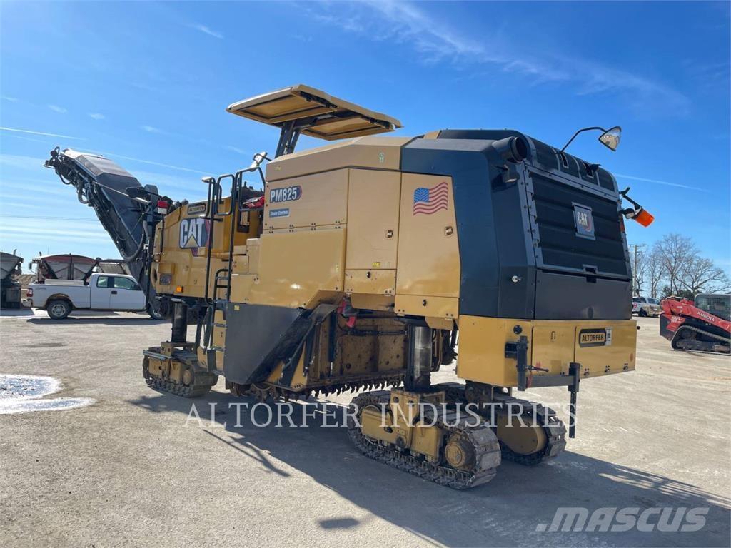 CAT PM825 Fresadoras de asfalto