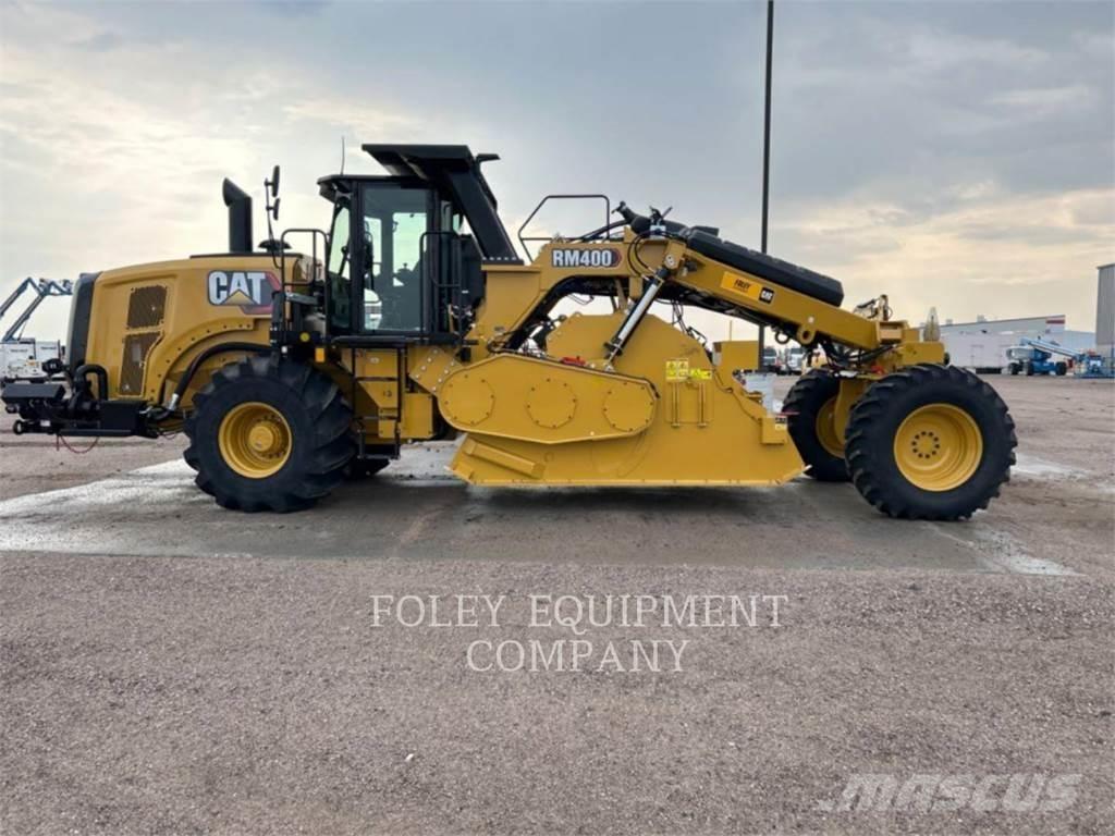 CAT RM400-01 Asfaltadoras
