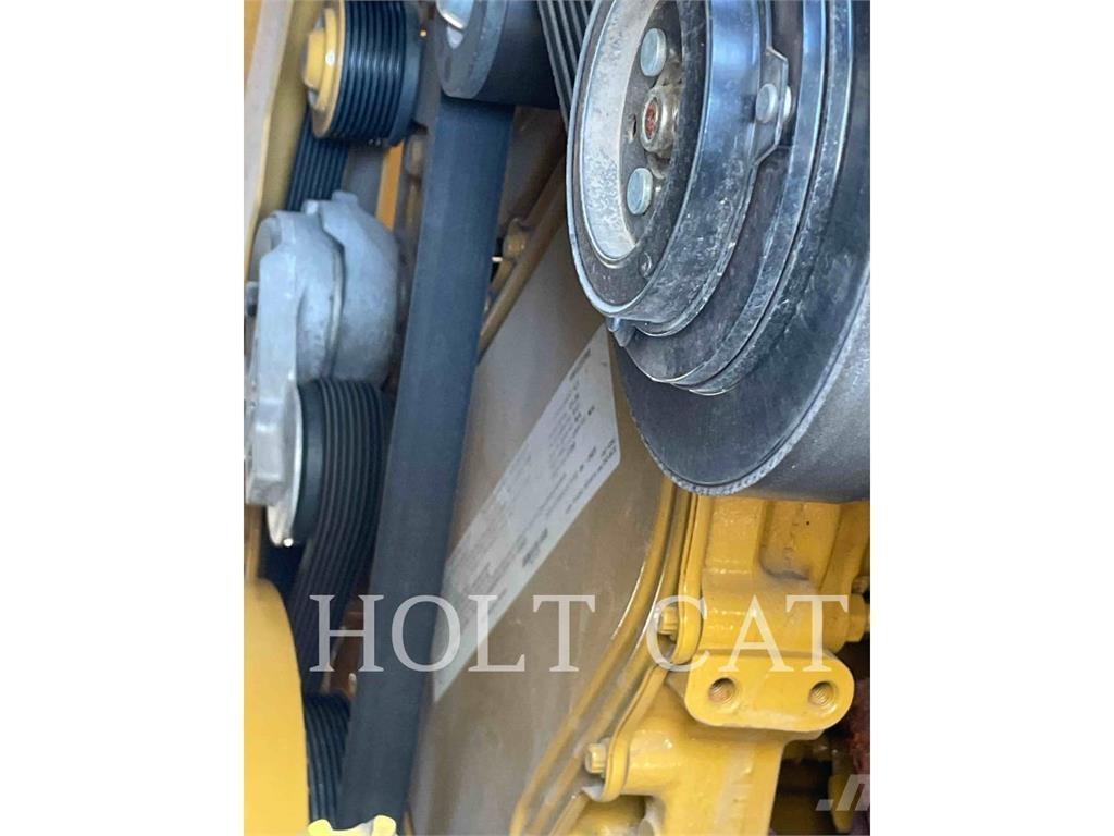 CAT RM400 CAB Recicladoras de asfalto