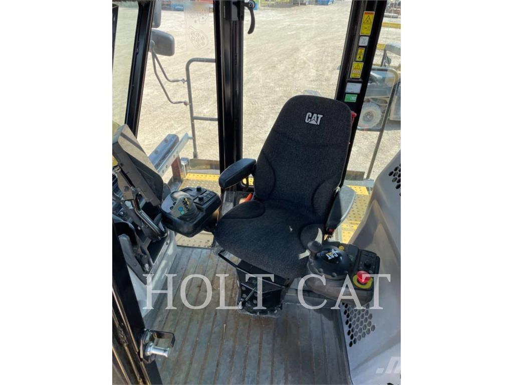 CAT RM400 CAB Recicladoras de asfalto