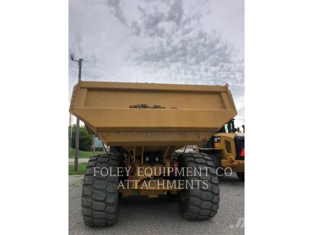 CAT TG735-04 Camiones articulados