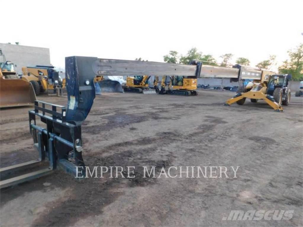 CAT TL1055D Carretillas telescópicas