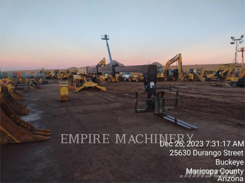 CAT TL1255D Carretillas telescópicas