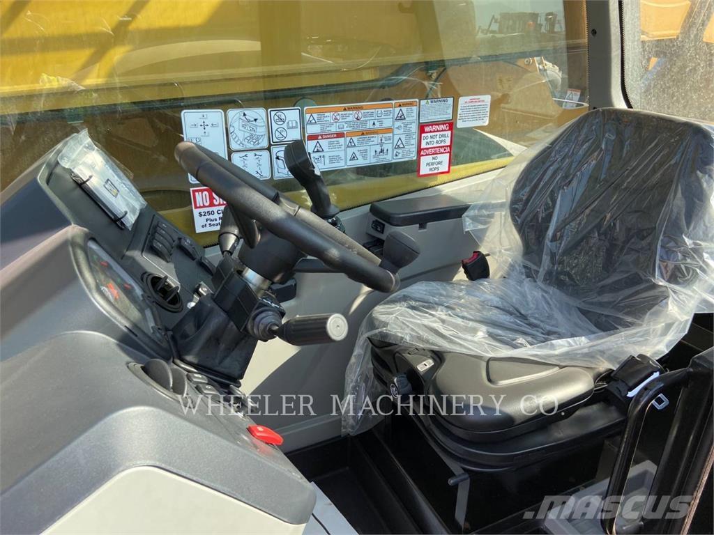 CAT TL1255D CB Carretillas telescópicas