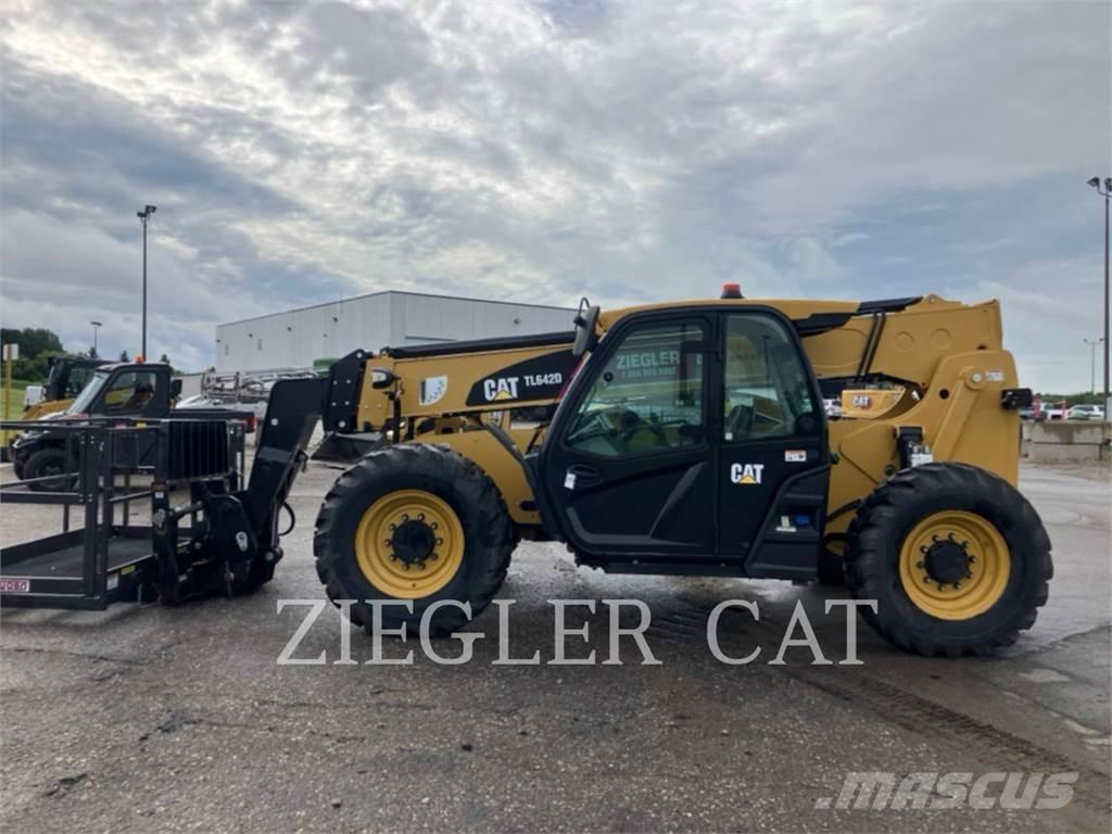 CAT TL642D Carretillas telescópicas