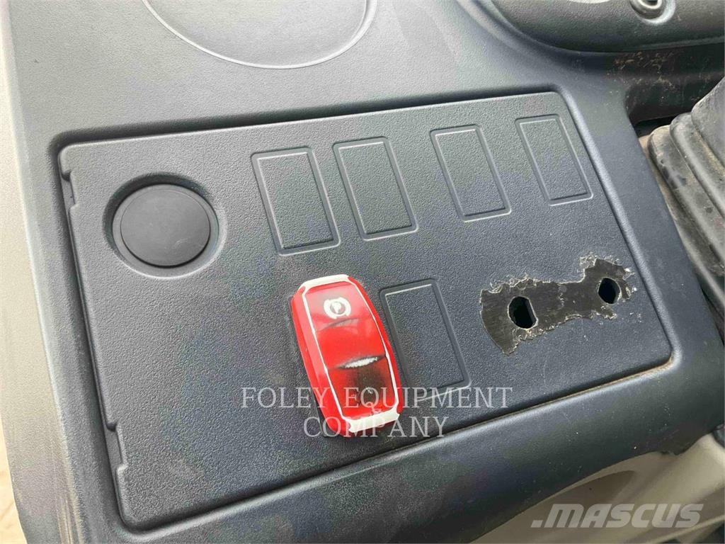 CAT TL642DO Carretillas telescópicas