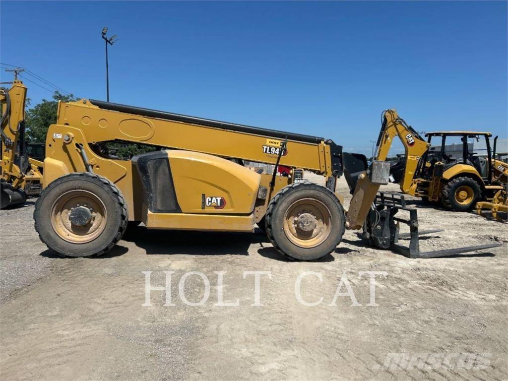 CAT TL943 Carretillas telescópicas