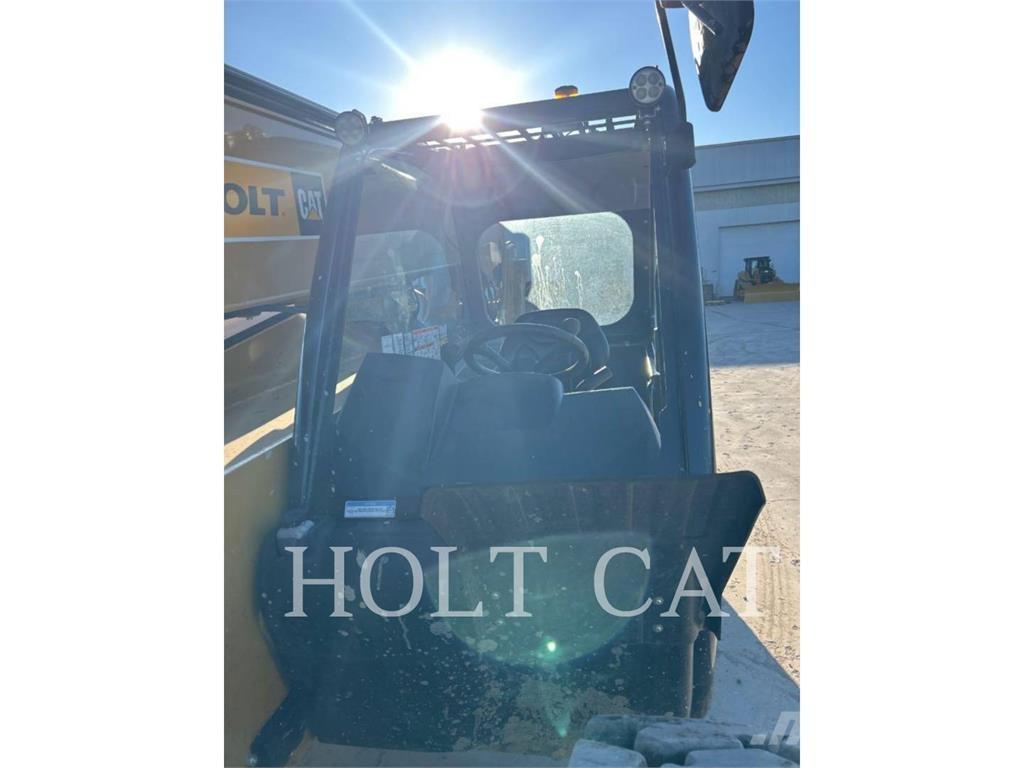 CAT TL943 Carretillas telescópicas