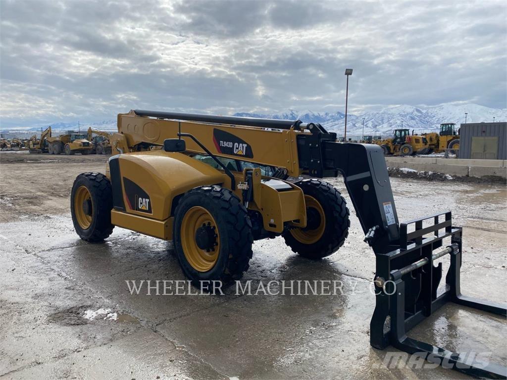 CAT TL943D CB Carretillas telescópicas