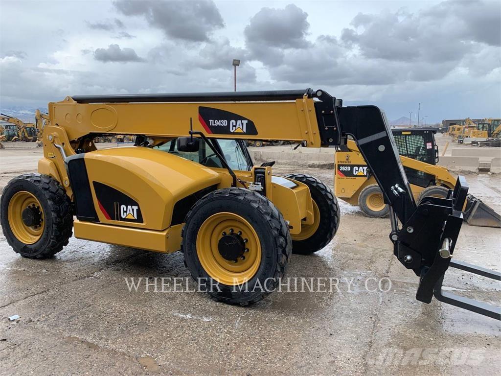 CAT TL943D CB Carretillas telescópicas