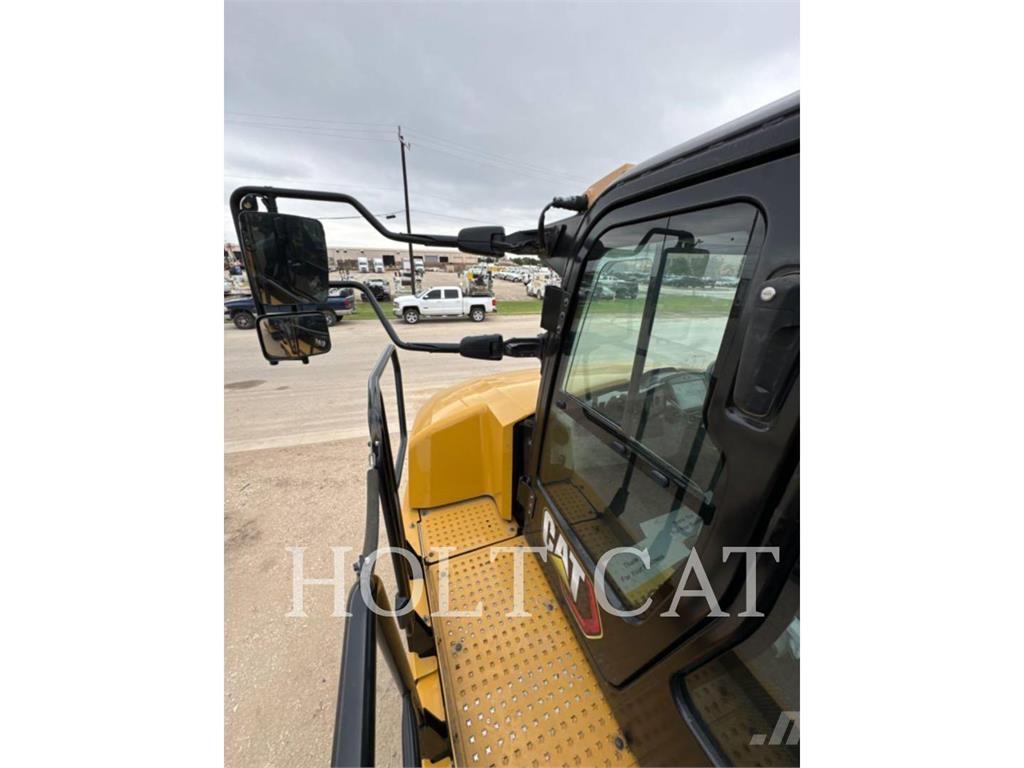 CAT W00 730 Camiones articulados