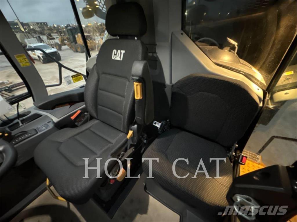 CAT W00 740GC Camiones cisternas