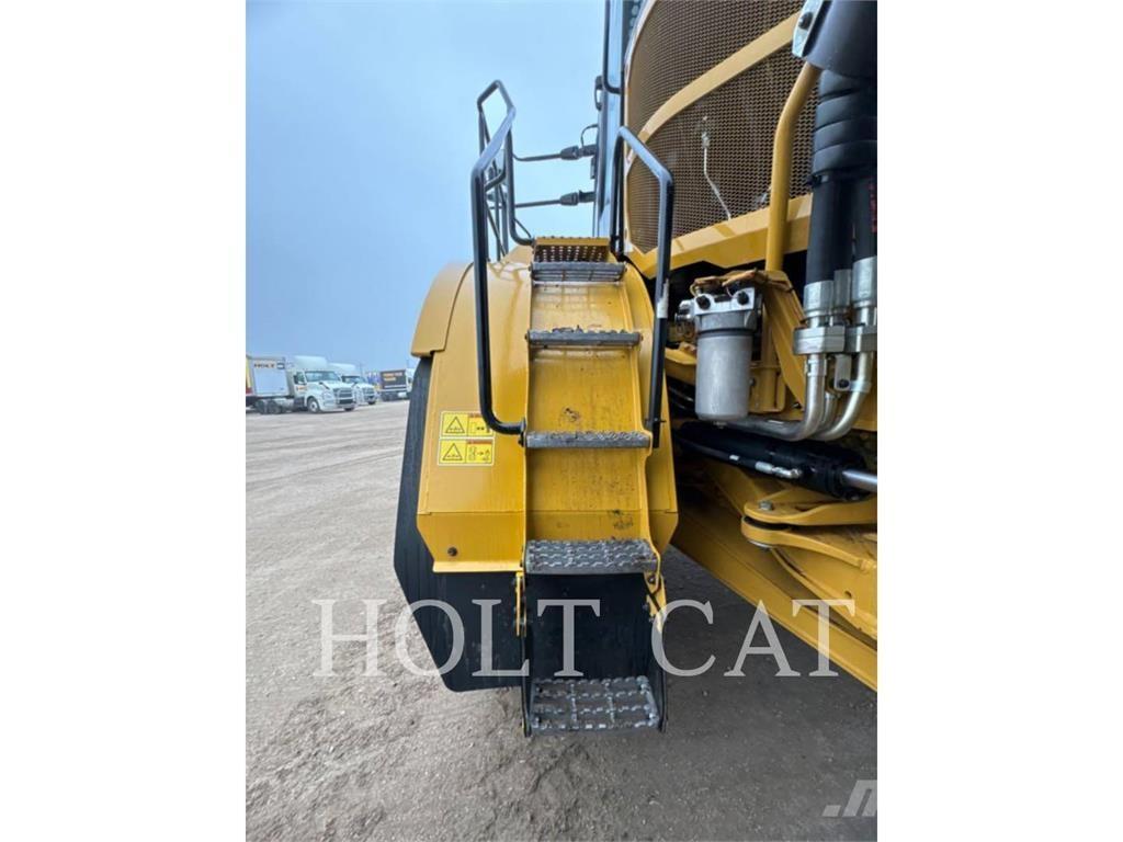 CAT W00 740GC Camiones cisternas