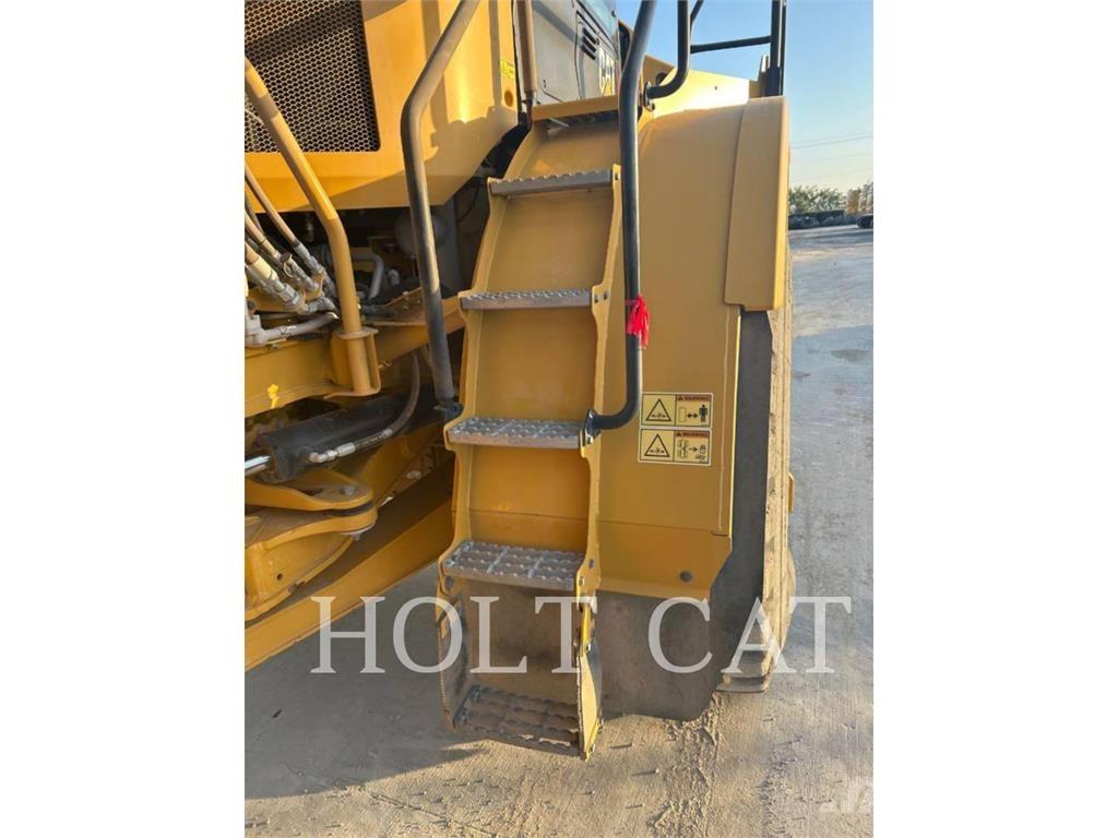 CAT W00 740GC Camiones cisternas