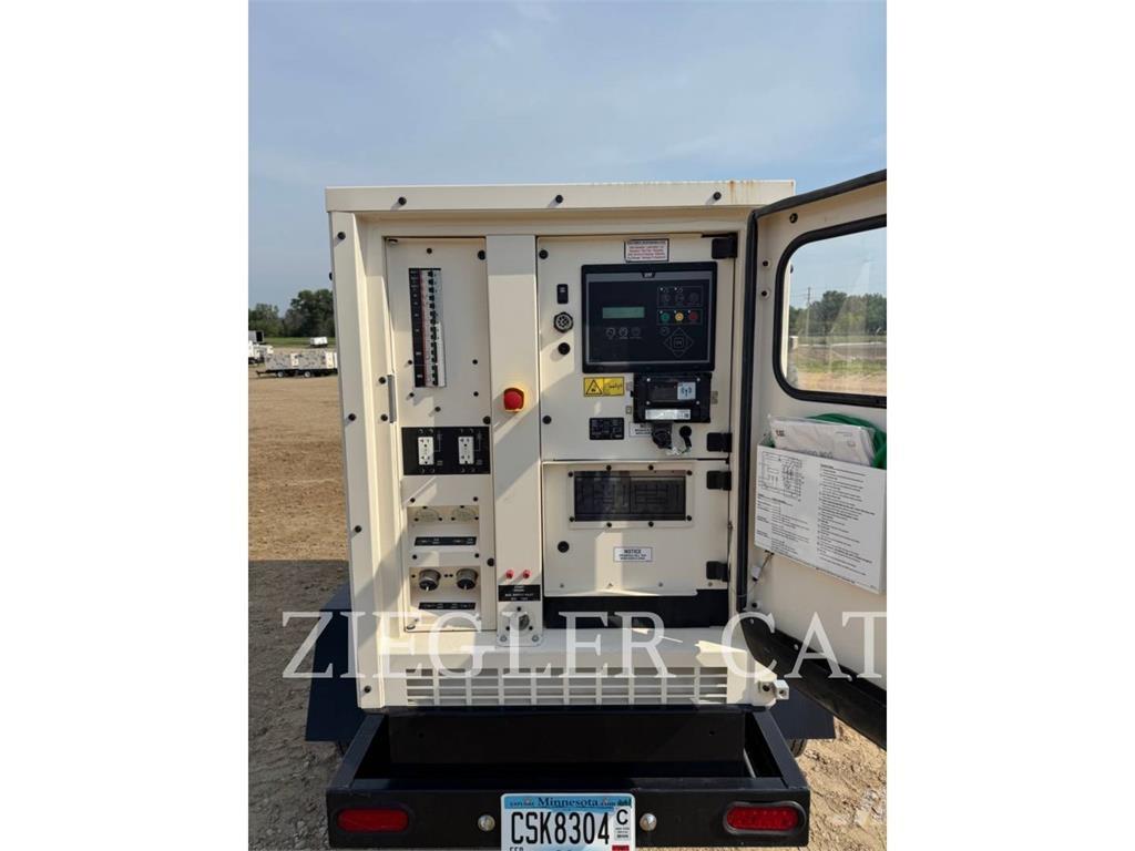 CAT XQ 35 Otros Generadores
