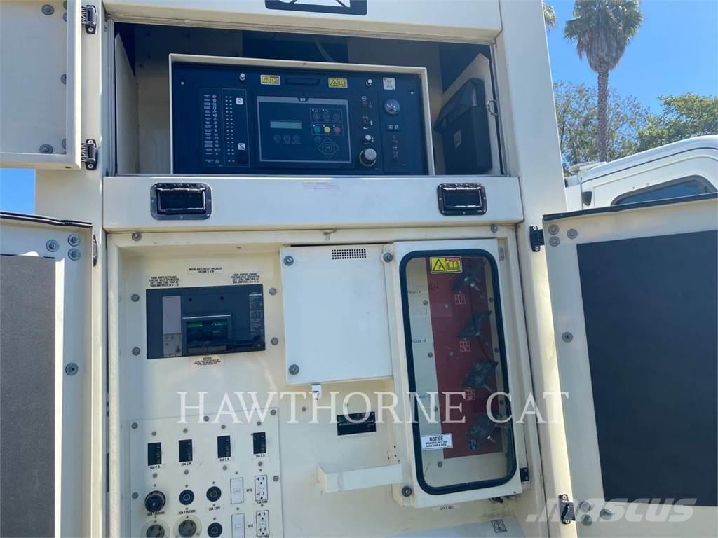 CAT XQ 350 Otros Generadores