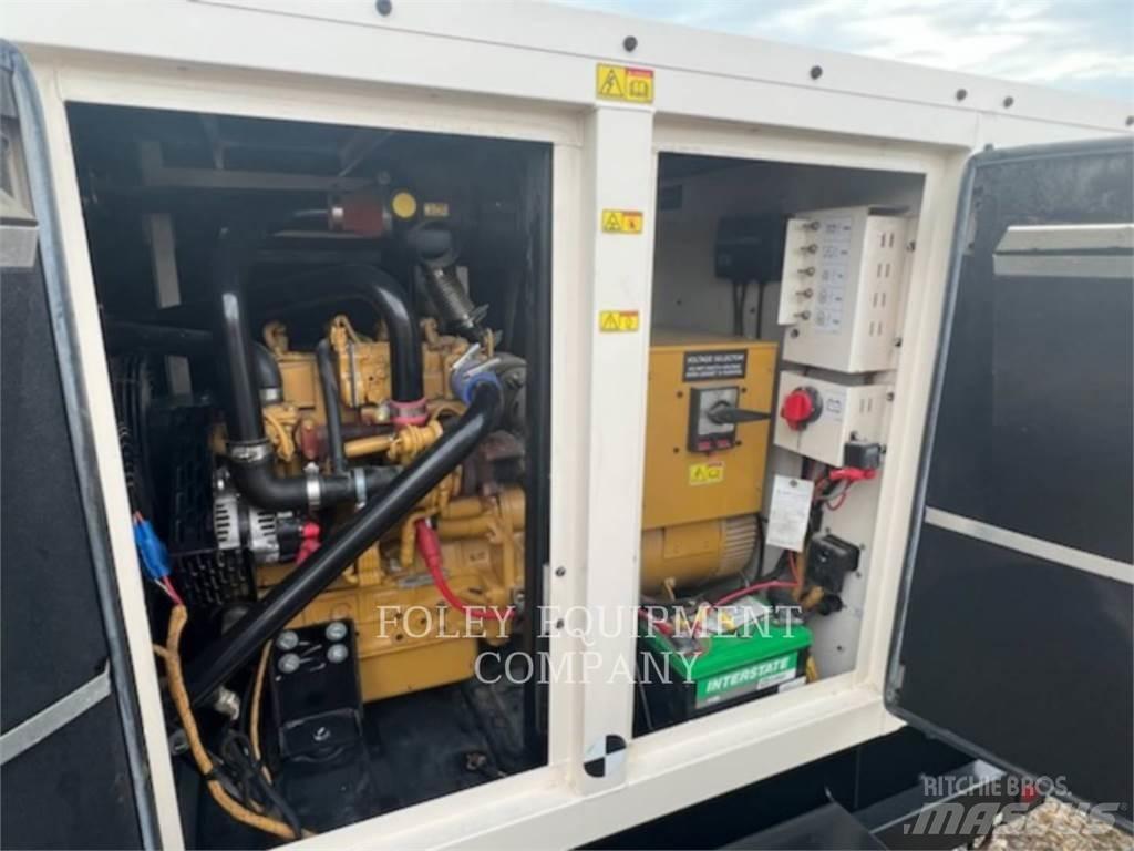 CAT XQ35KVA Otros Generadores