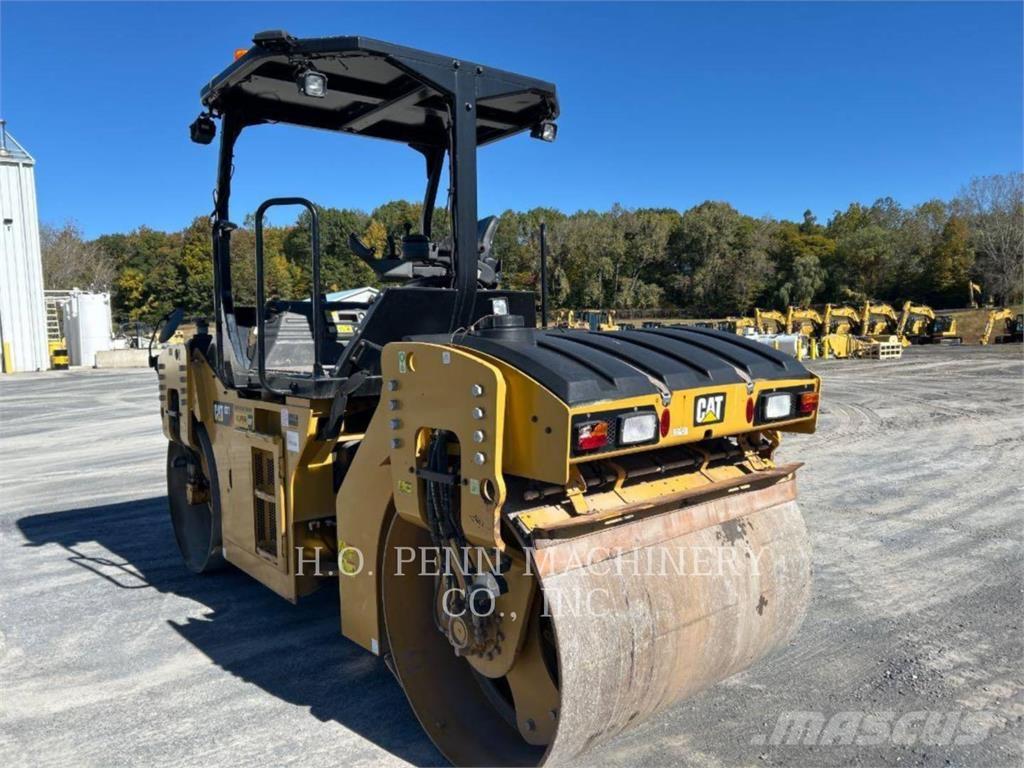  CB7 Compactadoras de suelo