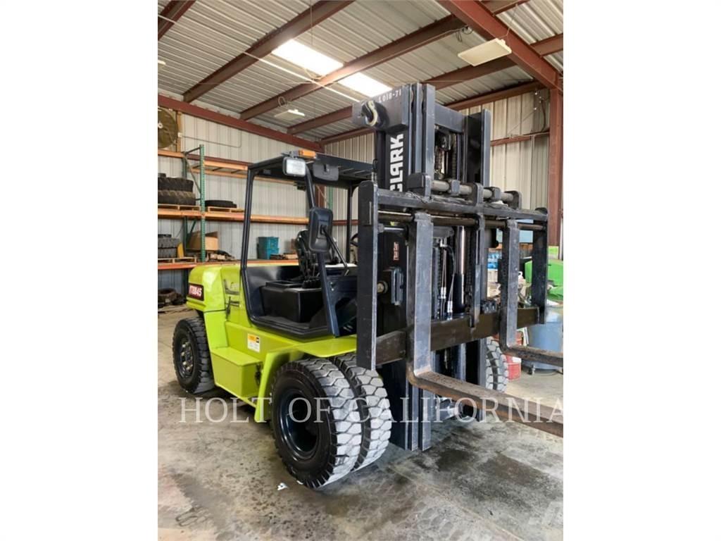 Clark C70D Camiones diesel