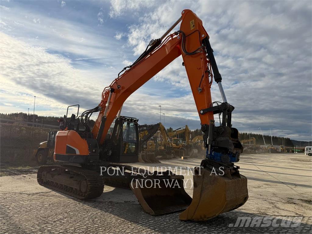 Doosan DX235LCR Excavadoras sobre orugas
