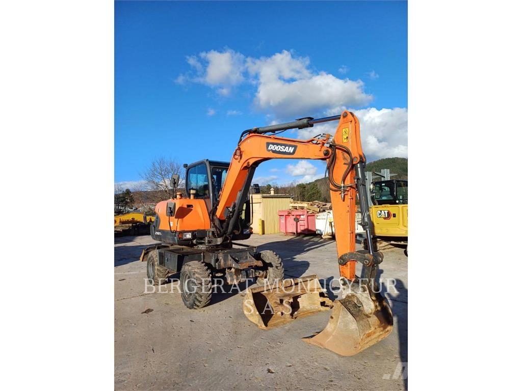 Doosan DX57W-7 Excavadoras de ruedas