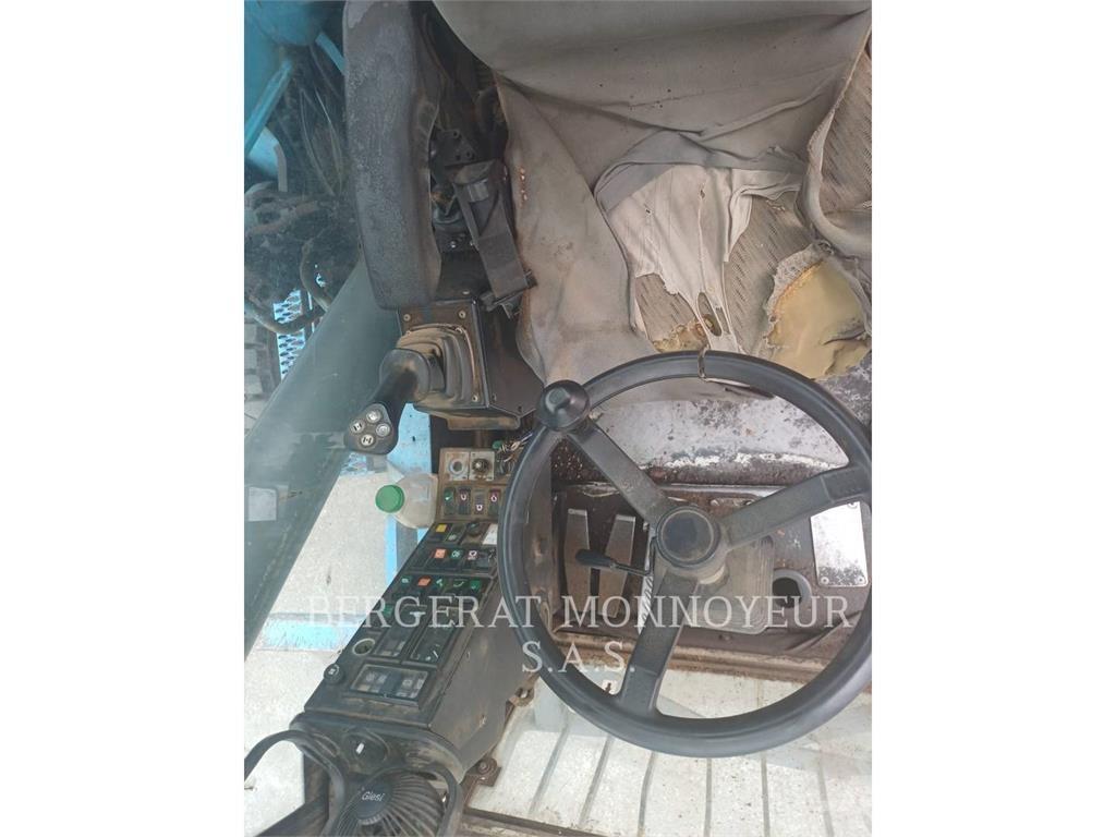 Fuchs MHL320 Excavadoras de ruedas