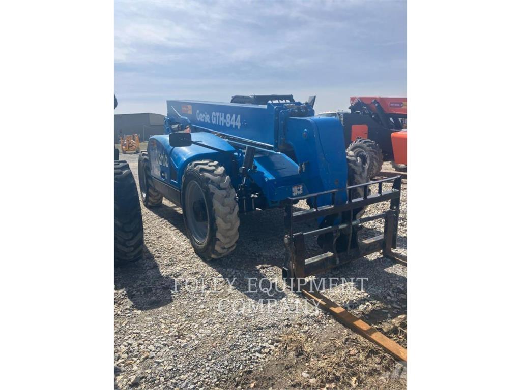 Genie GTH844DO Carretillas telescópicas