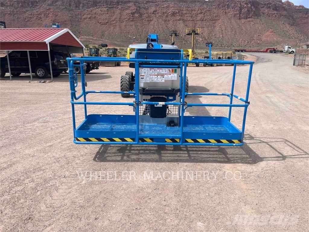 Genie S45XC Plataformas con brazo de elevación manual