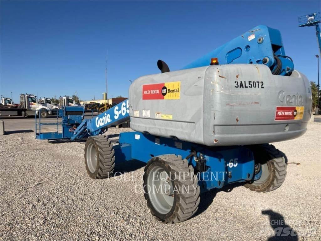 Genie S65D4W Plataformas con brazo de elevación manual