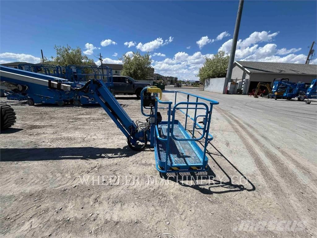 Genie S65XC Plataformas con brazo de elevación manual