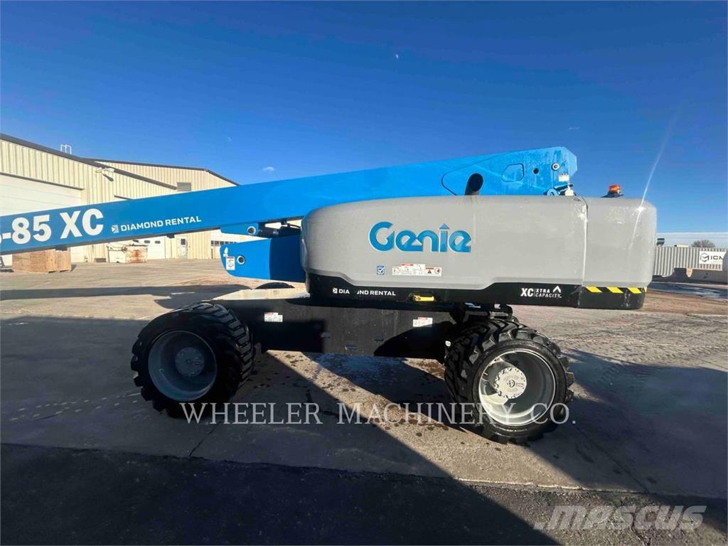 Genie S85XC Plataformas con brazo de elevación manual