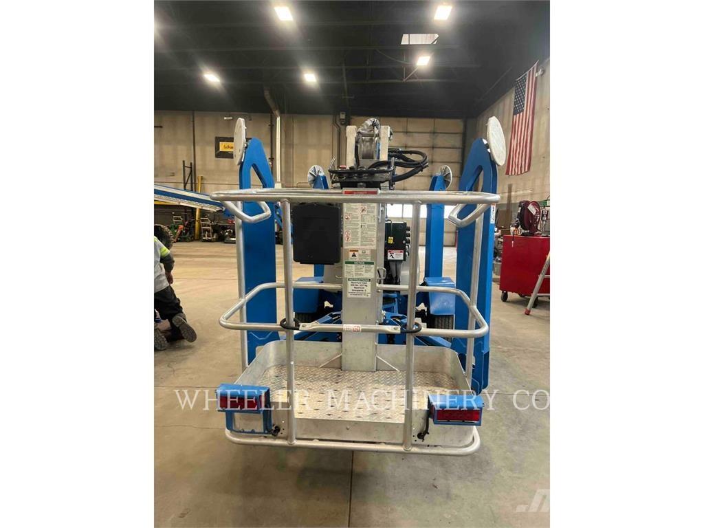 Genie TZ50 Plataformas con brazo de elevación manual