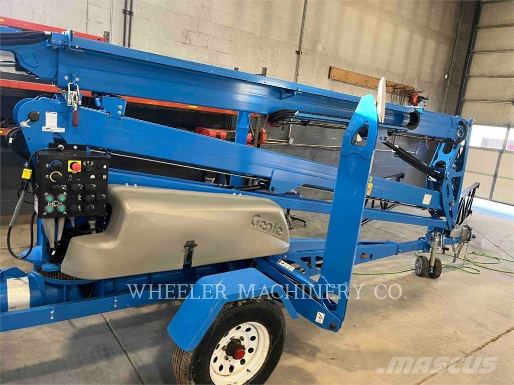 Genie TZ50 Plataformas con brazo de elevación manual